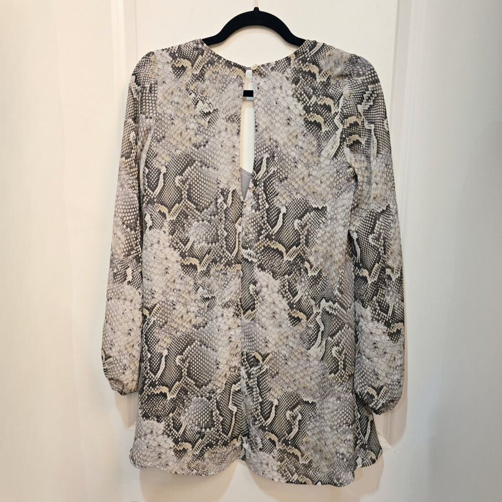 Show Me Your Mumu ✦ Snake Print V‑Neck Long Sleeve Tunic Dress ✦ Keyhole Back XS - Picture 4 of 10